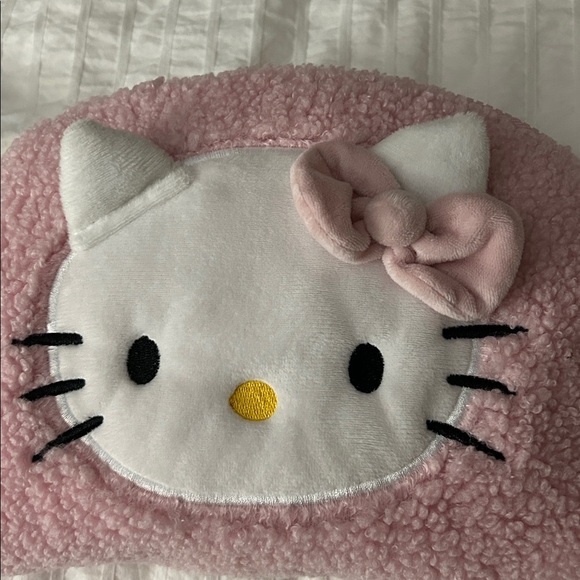 NWOT Hello kitty cosmetic case - Picture 2 of 9